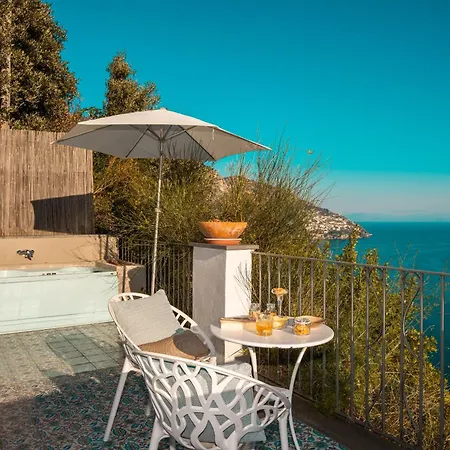 Апартаменти Punta Del Sole *