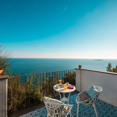 Punta Del Sole アパート